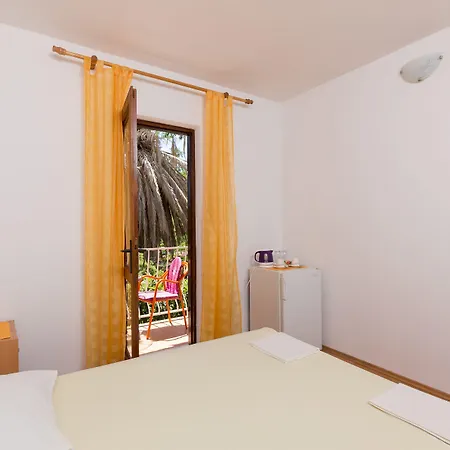 & Papa Guest house 3*