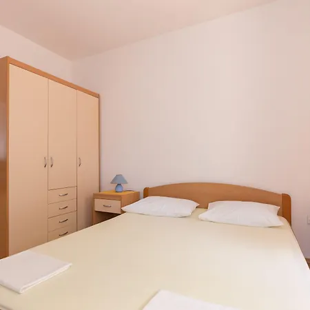 & Papa ゲストハウス 3*