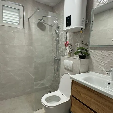 & Papa ゲストハウス