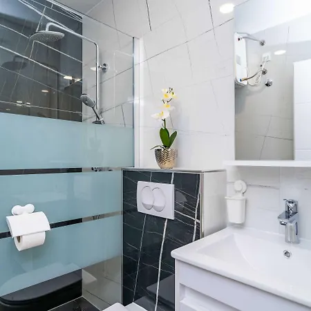 & Papa 게스트하우스 믈리니